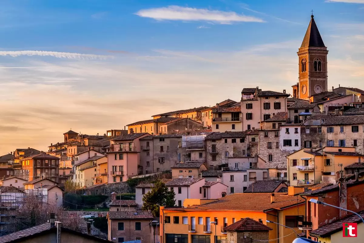 Veduta di Gualdo Tadino
